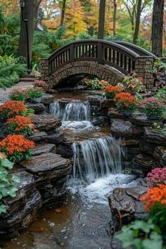 Tranquility Garden, Small Garden Oasis, Moss Landscaping, Garden Waterfall Ideas, Diy Backyard Projects, Backyard Waterfalls, Small Garden Waterfalls, Waterfall Garden