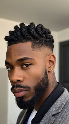 Exploring 40 Trendsetting Black Men’s Hairstyle Ideas: Fades Twists and Natural Looks Hairstyle Ideas