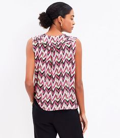 A frill of flounce crowns this fluid woven top with pretty flair. V-neck. Sleeveless.,Hit:Hit: Hits at hip,Imported:Imported,Fit:Fit: Classic — follows your contours with a little room,Length:23" long,Fabrication:100% Rayon,Garment Care:Machine Washable Loft Ikat Palm Ruffle Shell Top Size 2XL Tropical Olive Women's by Loft Size Regular - 2XL Tropical Olive Women's Crepe, Crew, Neck, Sleeveless, Tanks, &, Shells, Tops, Work, 100%, Rayon, Machine, Washable Chic Pink Rayon Tops, Chic Pink Viscose Top, Chic Tops With Ruffles In Fabric, Sleeveless Rayon Top For Work, Sleeveless Rayon Top With Ruffles, Sleeveless Ruffled Rayon Tops, Chic Sleeveless Rayon Blouse, Elegant Multicolor Top With Ruffles, Elegant Multicolor Tops With Ruffles