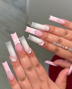 French Acrylic Nails, Inspo Instagram, Luxury Nails, Nail Arts, Long Acrylic Nails, Cute Acrylic Nails, White Nails, Winter Nails, Long Nails