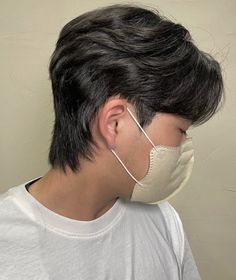 Curtain Mullet Men Korean, Layer Mullet Nam, Coma Hair Men, Korean Mullet Men, Short Wolfcut Men, Layered Mullet Men, Coma Hair, Perm Hair Men, Boys Dyed Hair