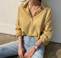 Linen shirts for women / Linen tunic / Linen top / Button tunic / Linen blouse / summer tunic / Arti Yellow Linen Shirt Outfit, Yellow Linen Shirt, Linen Shirt Outfit, Outfits Dressy, Summer Trends Outfits, Summer Outfits Women, Minimalist Outfit, Outfits Casuales, Blazers For Women