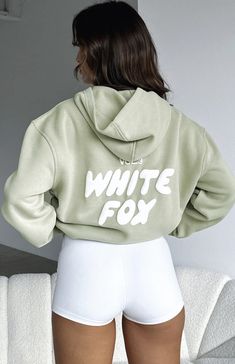 White Fox Green Hoodie, White Fox Hoodie, Fox Clothing, Fox Hoodie, White Fox Boutique, Birthday Outfits, Usa Outfit, Green Hoodie, Tracksuit Set