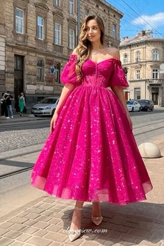 Shiny Prom Dresses, Extra Heels, Fabric Glitter, Quick Crafts, Fairytale Dress, فستان سهرة, Frock Design, Glam Dresses, Looks Chic