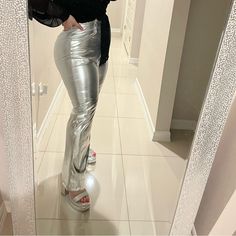 Metallic Pants Glamorous High Waist Stretch Pants, Glamorous Long Pants For Summer, Glamorous Long Summer Pants, Glamorous Fitted Full Length Pants, Glamorous Straight Summer Pants, Glamorous Full Length Fitted Pants, Metallic Stretch Casual Pants, Casual Metallic Stretch Pants, Chic Metallic Straight Leg Pants