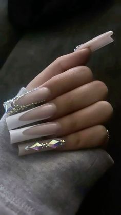 Long Nails Bling, Gel X Long Nails, Baddie Nails Square Long, Latina Acrylic Nails Long, Plain Nails With Rhinestones, Gang Nails, Square Long Nails, Nail Inspo Latina, Nail Inspo Long