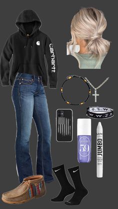 Country Aesthetic Outfit Women, Cute Country Hoodies, Country Outfit Ideas For School, Western Fit Ideas, Back To School Outfits Country, Country Girl Christmas List, Cute Outfits Country, Cool Day Outfit, Comfy Country Outfits