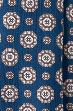 Floral Silk Tie / Blue - Brunati Como Luxury Ties, Tie Design, Pattern Drafting, Classic Outfits, Textile Patterns, Luxury Accessories, Ties Mens, Silk Ties, Necktie