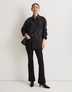 The Ultimate Guide to Styling Straight Leg Jeans (2024) Denim Button Up Shirt Outfit, Button Up Shirt Outfit, Boyfriend Plaid Shirt, Capsule Wardrobe Checklist, Straight Leg Jeans Outfits, Capsule Wardrobe Essentials, Winter Capsule Wardrobe, Fall Capsule Wardrobe, Denim Trends