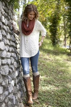 Cute fall outfit DIY YOUR OUTFITS Outfit Ideas With Boots, Boots And Jeans, Trendy Outfits Winter, Sweater Scarf, Bohol, Inspired Outfits, Fashion Over 40