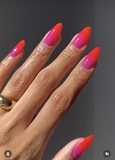 Pink To Red Ombre Nails, Pink Red Ombre Nails, Contrast Nails, Red Ombré Nails, Neon Red Nails, Miami Nails Ideas, Pink Red Nails, Two Tone Nails, Red Ombre Nails