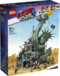 the lego movie set is in its box