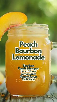 peach bourbon lemonade in a mason jar