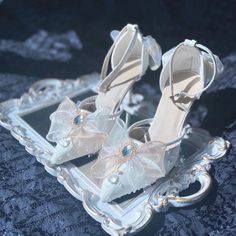 LBSFY - Retro Romantic Palace Style Cosplay Elegant Flower Wedding Girl Tea Party Gorgeous Gem Pearl Bow Lace 8cm High Heeled Shoes White Block Heel Kitten Heels For Party, Teacher Shoes, Fairy Shoes, Plaid Shoes, Pretty Heels, Summer High Heels, Girls Tea Party, All Black Shoes, Pearl Bow