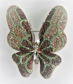 Designer Signed CARLO ZINI Large Butterfly Sparkling Crystal Brooch Pin Italy For Sale at 1stDibs Luxury Green Brooch For Formal Occasions, Luxury Green Brooches For Wedding, Elegant Green Rhinestone Brooches, Formal Green Rhinestone Brooches, Butterfly Crystal, Largest Butterfly, Crystal Brooch, Sparkling Crystal, Brooch Pin