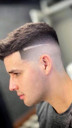 Fades Haircuts, Top Fade Haircut, Short Hair Mohawk, Hard Part Haircut, Slick Back Haircut, Top Haircuts For Men, Mid Fade Haircut, Barber Haircuts, Drop Fade Haircut