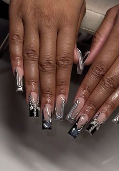 Md Nails Ideas, Md Nail Ideas, Silver Long Acrylic Nails, Black And Sliver Nails For Birthday, Black And Silver Birthday Nails, Black And Silver Gel Nails, 21st Nails Ideas, 16th Birthday Nail Ideas, Silver Birthday Nails