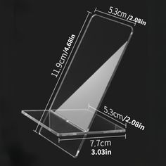 an image of a glass display case with measurements for the top and bottom half of it