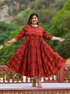 Plus size indianwear wedding | plus size kurta | Plus size anarkali dress for women | plus size indian clothes | plus size kurti for woman | indian outfits plus size ■ PRODUCT DETAILS: Fabric:- Rayon Print:- Discharge Style:- Circular Work:- Handwork ■ SIZE CHART:- SIZE 3XL Bust:  46" Waist: 44" Hip: 50' SIZE 4XL Bust:  48" Waist: 46" Hip: 52" SIZE 5XL Bust:  50" Waist: 48" Hip: 54" SIZE 6XL Bust:  52" Waist: 50" Hip: 56" SIZE 7XL Bust:  54" Waist: 52" Hip: 58" ■ MODEL DETAILS: Model Height: 5.6 Ankle-length Dresses For Diwali, Semi-stitched Maxi Dress With Kalamkari Print, Long Sleeve Kalamkari Print Dresses For Diwali, Long Sleeve Dresses With Kalamkari Print For Diwali, Diwali Anarkali Dress With Kalamkari Print, Ankle-length Anarkali Dresses For Navratri, Anarkali Ankle-length Dresses For Navratri, Traditional Festive Kurta Midi Length, Flared Kurti