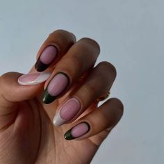 Tumblr Thoughts, French Nail Ideas, Long French Nails, French Manicures, Beauty Boost, Power Of Makeup, Minimal Nails, French Nail, Really Cute Nails