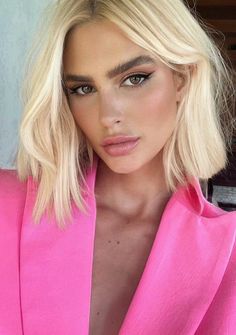 Fest Outfits, Beautiful Hair Color, Blonde Hair Inspiration, Blonde Hair Shades, Penteado Cabelo Curto, Platinum Blonde Hair, Vanilla Cream