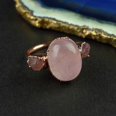 GemFormingStudio D E T A I L S Rose Quartz Ring | Brass Ring | Gemstone Ring | Handmade Ring | Brass Jewelry | Ring For Her | Ring For Women | Size: 17 x 13 mm Weight: 4.90 Gram Material: Brass Polish: All Polish Available . Contact us for wholesale prices. R I N G S https://www.etsy.com/in-en/shop/GemFormingStudio?section_id=22783374 B E A D S https://www.etsy.com/in-en/shop/GemFormingStudio?section_id=22828835 W A N D S https://www.etsy.com/in-en/shop/GemFormingStudio?section_id=22997040 C H A Her Ring, Ring Ruby, Diamond Wedding Rings Sets, Gem Diamonds, Electroformed Jewelry, Rose Quartz Ring, Gem Ring, Ladies Diamond Rings, Labradorite Ring