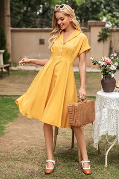 Zapaka Women Retro Yellow 1950s Dress Elegant V Neck Vintage Dress – ZAPAKA Blush Lace Dress, Yellow Outfit, Vestidos Vintage, Vintage Inspired Dresses, 50s Dresses, 1950s Dress, Yellow Fashion, Mellow Yellow, Inspired Dress