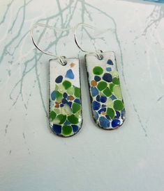 Enameling Jewelry, Torch Fired Enamel, Micro Mosaic Jewelry, Clay Jewelry Tutorials, Enamel Jewellery, Mosaic Jewelry, Polymer Clay Jewelry Tutorials, Beachglass Jewelry, Paper Earrings