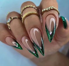 Glitter French Nails, Stilleto Nails Designs, Fancy Nails Designs, Grunge Nails, Stiletto Nails Designs, Her Nails, Trendy Nail Art, Luxury Nails, Fancy Nails