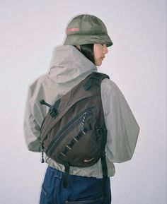 Backpack Aesthetic Men, Gorpcore Accessories, Gorpcore Layering, 일본 패션, Archive Fashion, New Rock, Winter Fits, Cool Fits, Mode Inspo