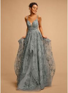 JJ's House Lace Tulle V-Neck >=200 Fall Spring Summer Winter Ball-Gown/Princess General Plus Crossed Straps Back Zip Other Colors Height:5.8ft（176cm） Bust:32in（82cm）Waist:24in（61cm）Hips:35in（89cm） No Floor-Length Model Name:Lisa Height:5.6ft（170cm） Bust:40in（102cm）. #JJ's House #Lace #Tulle #VNeck #>=200 #Fall #Spring #Summer #Winter #BallGownPrincess #General #Plus #CrossedStraps #BackZip #OtherColors #No #FloorLength Tulle Balls, Princess Prom Dresses, Ball Gowns Princess, V Neck Prom Dresses, Lace Ball Gowns, Floor Length Prom Dresses, Unique Prom Dresses, Tulle Ball Gown, Prom Dress Inspiration