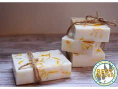 Soap Artisan, Coconut Milk Soap, Soap Homemade, Coconut Soap, All Natural Soap, Unrefined Coconut Oil, Melt And Pour, Homemade Soap Recipes, Soap Handmade