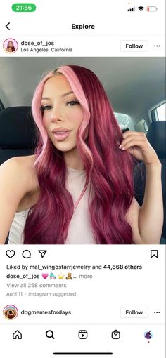 Maroon Hair, Skunk Stripe, Pink Hair Dye, Red Hair Inspo, Dyed Hair Inspiration, Body Wave Hair, Hair Dye Colors, Hair Inspiration Color, Hair Inspo Color