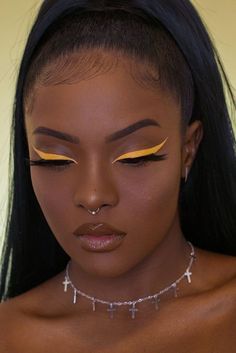 Maquillage On Fleek, Makeup For Black Skin, Face Beat, Glamour Makeup, Dark Skin Makeup, Eye Makeup Art