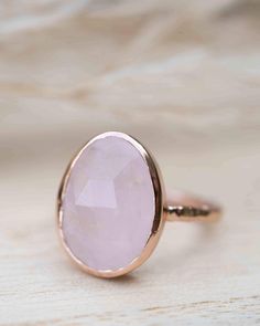 Rose Quartz Ring * Rose Gold Plated Ring * Statement Ring * Gemstone Ring * Pink * Bridal Ring * Wedding Ring *Organic Ring *Natural *BJR249 Rose Gold Plated Ring, Stone Rose, Soft Feminine, Rose Quartz Ring, Pink Ring, Gold Plated Rings, Quartz Rose, Metal Band, Quartz Ring