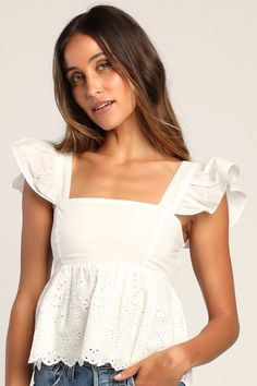 White Flowy Shirt, White Tops Outfit, Cute White Tops, Cutest Outfits, Preppy Tops, Eyelet Embroidery, Flowy Shirt, Babydoll Style