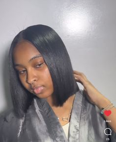 Pink Hair And Black, Natural Hair Bob, Bob Ideas, Hair Expo, Cut Life, Black Ponytail Hairstyles, Dyed Natural Hair