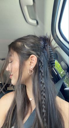 hairstyle, aesthetic, coconut girl, beachy, summer, cute, surfer Box Braid, Peinados Fáciles Para Cabello Corto, Hair Stylies, Hair Stylist Life, Braid Hairstyles, Easy Hairstyles For Long Hair, روتين العناية بالبشرة, Hair Inspo Color, Hairstyles For School