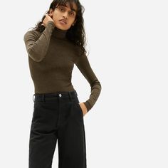 Women’s Utility Barrel Pant | Everlane Fall High Stretch Straight Leg Pants, High Stretch Straight Leg Pants For Fall, Everlane Straight Leg Bottoms For Fall, Fitted Everlane Bottoms For Workwear, Fitted Classic Everlane Bottoms, Classic Fitted Everlane Bottoms, Everlane Classic Fitted Bottoms, Classic Everlane Bottoms For Fall, Everlane High-waisted Pants