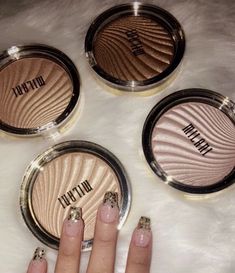 Nails And Makeup, Maquillage Yeux Cut Crease, Makeup Guide, Image Skincare, Body Makeup, Drugstore Makeup