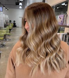 Lived In Blonde, Blonde Hair Inspiration, Blonde Balayage, Fresh Start, Balayage Hair, Hair Colors, Fall Hair, Dark Side, Hair Ideas