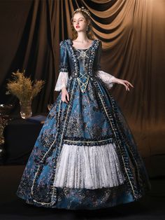 Marie Antoinette Dress, Era Medieval, Masquerade Party Dresses, Queen Marie Antoinette, Theatre Dress, Marie Antoinette Dresses, Victorian Ball, Era Victoria, Fair Outfit