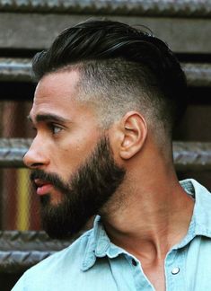 50 Stylish Undercut Hairstyle Variations to copy in 2021: A Complete Guide New Mens Haircuts, Fade Haircut Styles, Best Fade Haircuts, Beard Haircut, Mens Fade, Slick Back