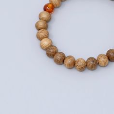 Japanese whiskey wood white oak wood bracelet bracelet Characteristics of the product Material : whiskey wood(oak wood) , Amber Wrist size : 17cm/15cm Main beads : about 11mm/8mm About whiskey wood A unisex bracelet that can be worn as a talisman to ward off evil or fulfill wishes.It is a simple bracelet that uses only whiskey wood, giving you a sense of the history of barrels that have grown whiskey for many years.The rubber is made of four layers of elastic and durable silicone rubber.This is Japanese Whiskey, Japanese Whisky, Kumihimo Bracelets, White Oak Wood, Traditional Ceramics, Wood Bracelet, Amber Bracelet, Simple Bracelets, Unisex Bracelets