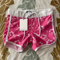 Nwt Acacia Boys Size Medium Neon Vintage Boardshorts. Retail: $85 Please Research Product And Reviews Prior To Buying! It Is Your Responsibility As A Buyer To Research The Product So You Are Not Surprised When Receiving It And It Is Not To Your Liking! Price Is Firm. Bundle 3+ Listings For Discount! No Trades/Holds. Please Ask Any Questions Prior To Buying. Summer Short Swim Trunks For Playwear, Summer Style Short Swim Trunks For Play, Beachwear Shorts For Playwear In Spring, Beachwear Shorts For Spring, Spring Beachwear Shorts For Playwear, Beachwear Style Shorts For Spring Playwear, Pink Fitted Athletic Shorts For Summer, Fitted Pink Athletic Shorts For Summer, Fitted Pink Athletic Shorts For Beach