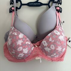 ** All Offers Entertained- Not Always Accepted *** Item: Lucky Brand 36b 2-Pk Light Lift Demi Bra Color: Pink Floral And Grey Attributes: The Smooth Fabric And Molded Cups Of Lucky Brand's Microfiber Wirefree Comfort Bra Delivers A Fit And Feel That's Perfect For Everyday Wear. Smooth Microfiber Fabric Pretty Lace Trim Adjustable Straps Back Hood Closure Set Of Two Condition: Brand New With Tag Fiber Content: 90% Nylon-10%- Spandex Care Info: Hand Wash Cold- Line Dry Fitted Pink Bra With Adjustable Straps, Spring Pink Padded Bra, Spring Pink Bra With Removable Pads, Feminine Pink Bra With Adjustable Straps, Pink Partially Lined Feminine Bra, Feminine Pink Partially Lined Bra, Partially Lined Pink Bra For Spring, Green Bralette, Comfort Bra