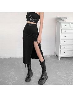 Punk Style Women, Girls Long Skirts, Clubwear For Women, Estilo Punk, Skirt Belt, Black Midi Skirt, Black Midi, Body Con Skirt, Cheongsam