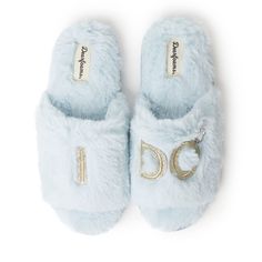 PRICES MAY VARY. MATCHING BRIDE SLIPPERS: Pump up the fun at your wedding festivities with matching luxury faux fur bride and bridesmaids slippers. Keep your bridal crew cozy and stylish so you can dance and party the night away. GREAT GIFT: Matching bridal slippers are the ideal gift for popping the bridesmaid question and spicing up bachelorette weekends. Surprise the lucky lady in your life for their engagement, bridal shower, or simply because they deserve pampering! TIKTOK FAVORITES: Get re Bridal Slippers, Fuzzy Slides, Bride Slippers, I Do Crew, Bridal Women, Women Bride, Lucky Ladies, Slide Slippers, Knitted Slippers