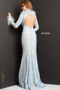 Looking for a show-stopping evening dress? Look no further than the Jovani 06662. This gorgeous gown features a lace bodice with a high feather neckline. It's sure to turn heads and make you feel like a million bucks! Luxury Feathered Floor-length Evening Dress, Glamorous Floor-length Feather Dresses, Dress With Feather Trim, Jovani Feather Dress, Jovani Prom Dresses 2022, Jovani Prom Dresses Light Blue, Long Mermaid Dress, Sheath Wedding Dress Lace, Sheath Skirt