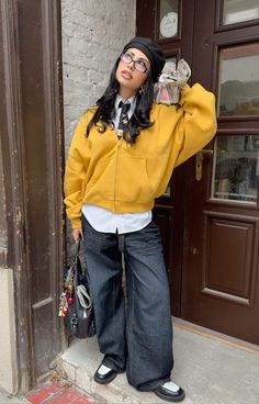 Suit Pants Outfit Women, Fem Streetwear, Masc Outfits Winter, Female Winter Outfits, Winter Outfit Ideas Cold, Cold Outfit Ideas, Art Aesthetic Outfit, Cute Rainy Day Outfit, Masc Outfits For Women